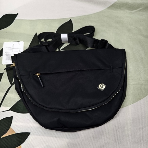 lululemon athletica Handbags - Lululemon All Night Festival Bag Micro 5L | Black Crossbody
